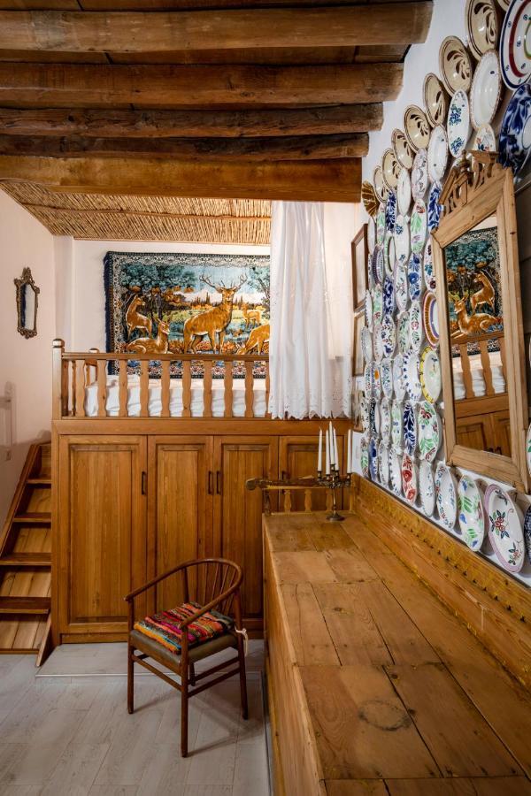 아크앤젤로스 "Finio" Traditional House 아파트 외부 사진